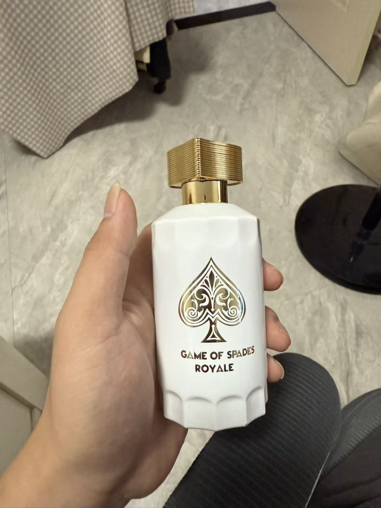 โจ มิลาโน ปารีส เกม ออฟ สเปดส์ - Perfume Royal Fragrance บทวิจารณ์และราคา